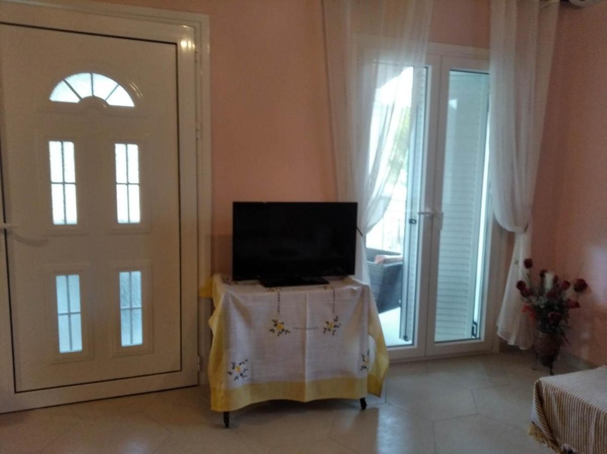 דירות גסטורי Casa Loukia מראה חיצוני תמונה